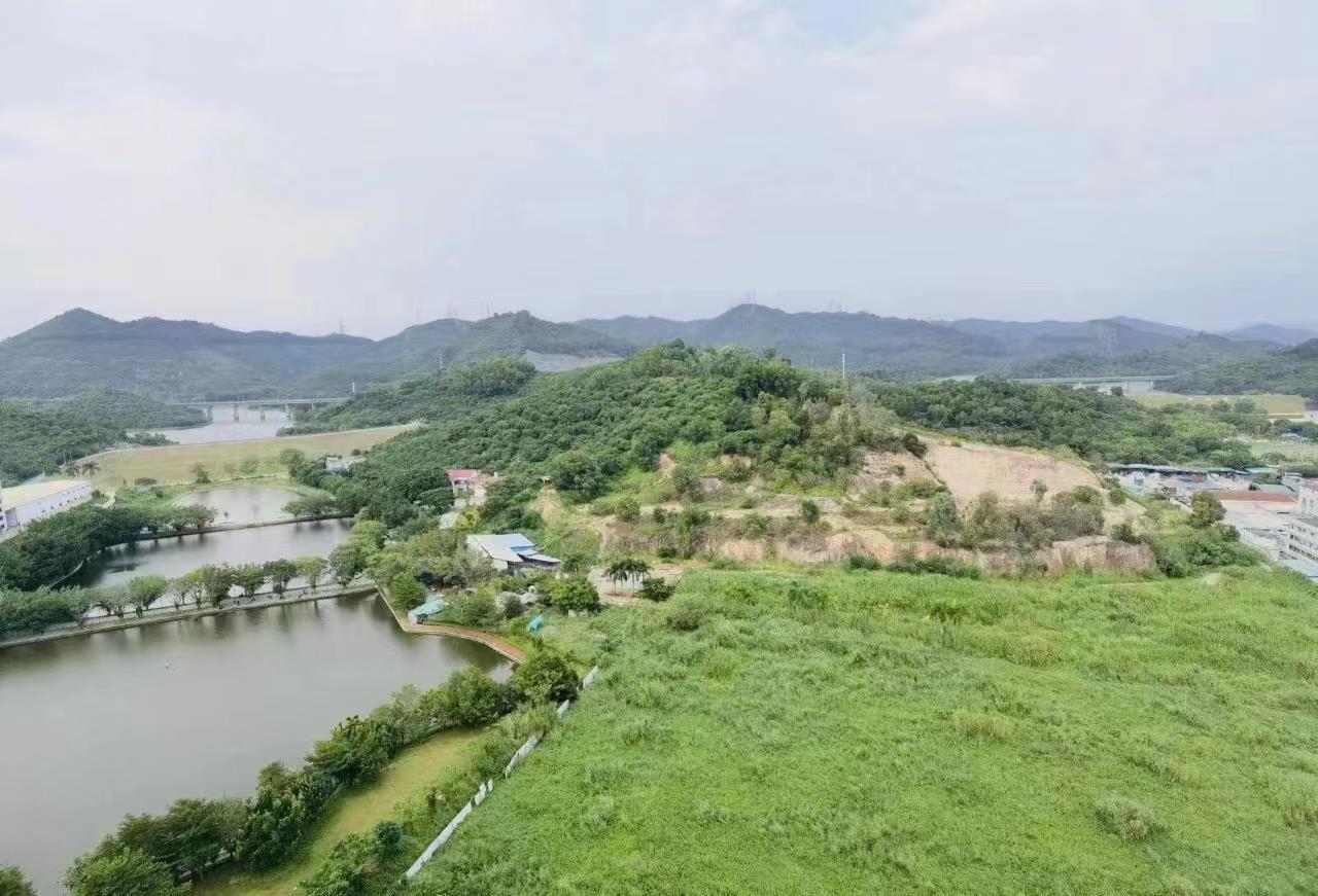 光明山(shān)湖(hú)名(míng)苑